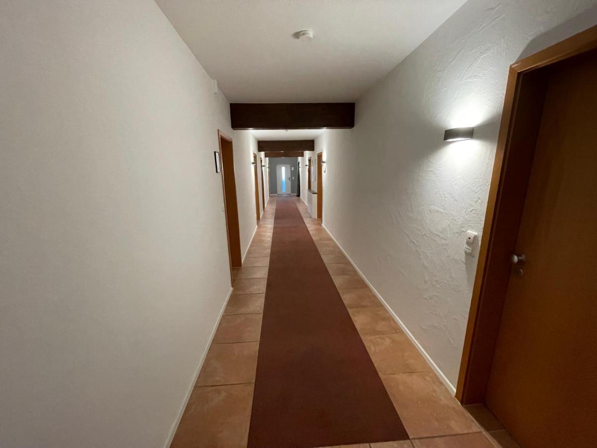 Komfortables Doppelzimmer In Kehl Goldscheuer - 1A Guesthouse المظهر الخارجي الصورة